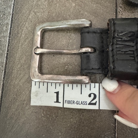LEVIS Vintage Made In USA Black Leather/Silver Buckle Belt Style 3710 - Picture 5 of 10